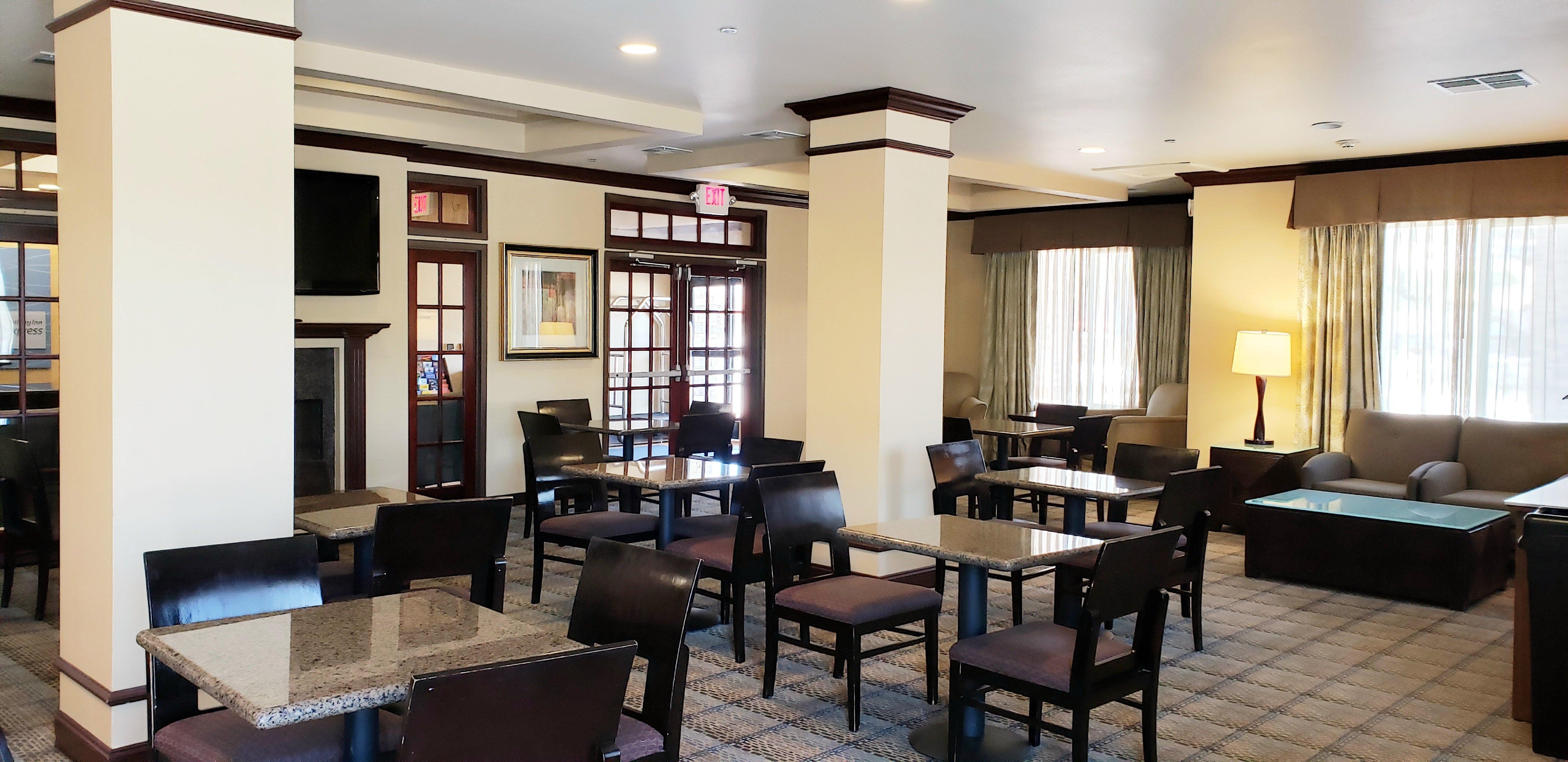 Holiday Inn Express & Suites Frazier Park By Ihg Lebec Exteriör bild